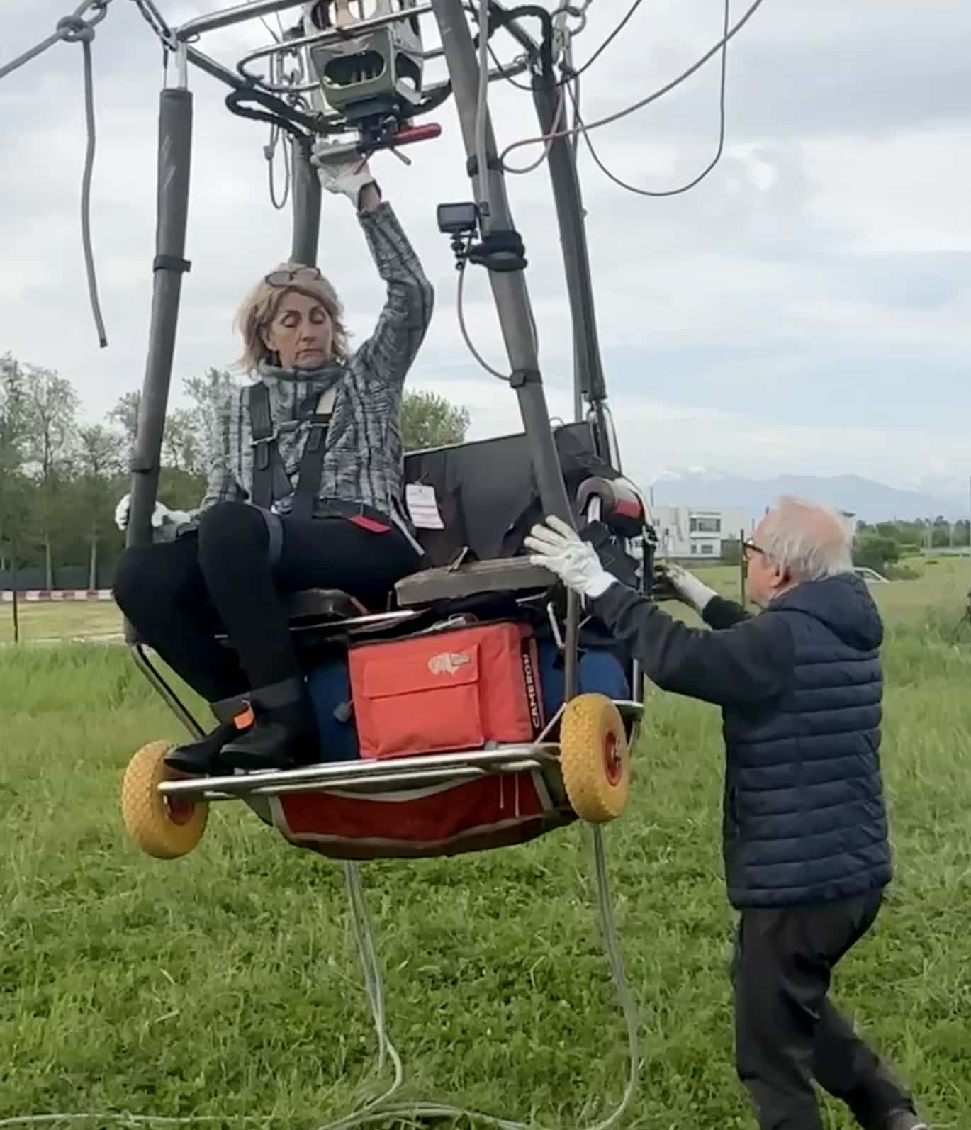 Decollo Adele Gesso min 1761766555988