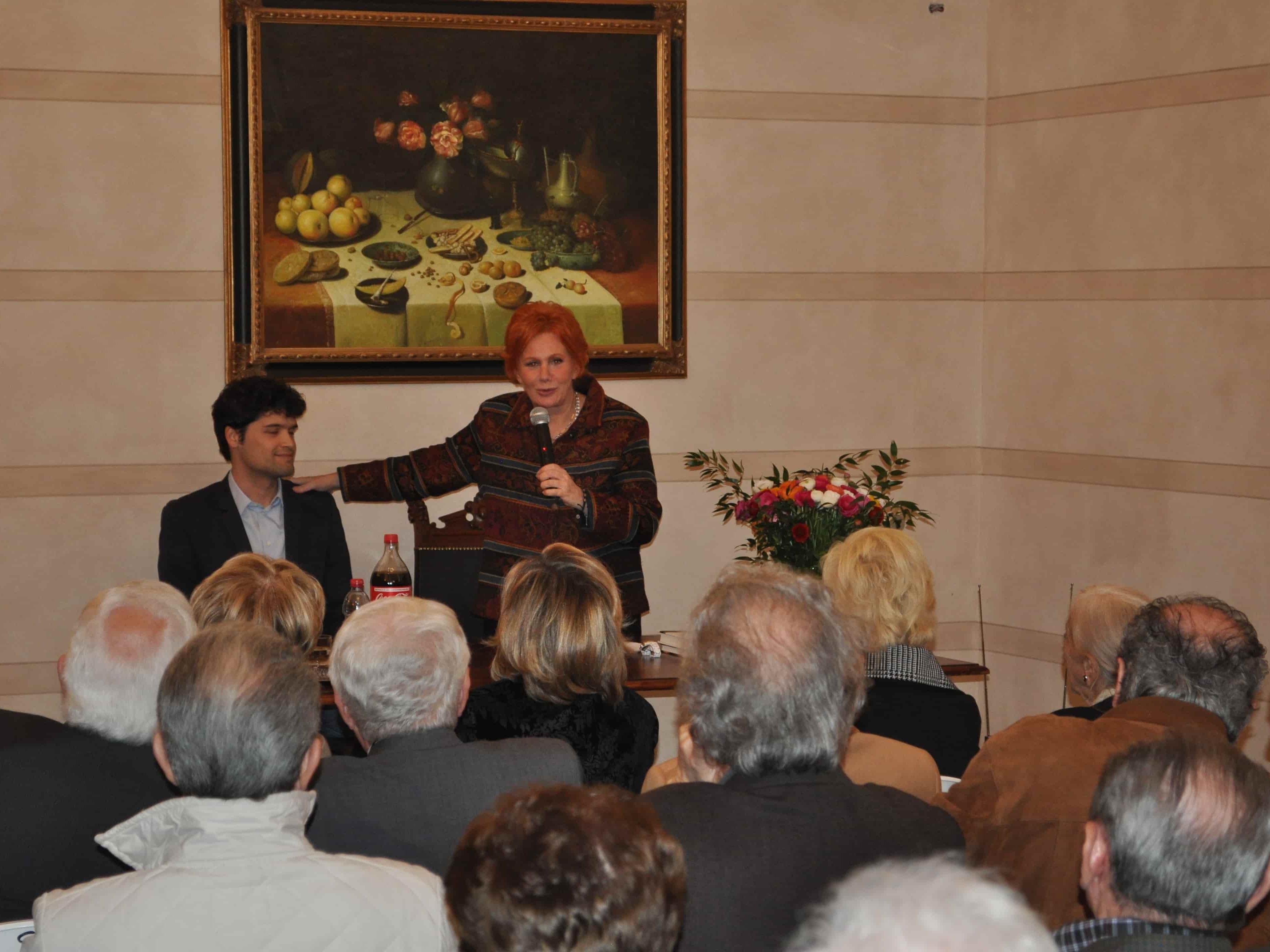 PROVINCIA GRANDA - Maria Rita Parsi con Paolo Lubatto al Castello di Morozzo nel 2014