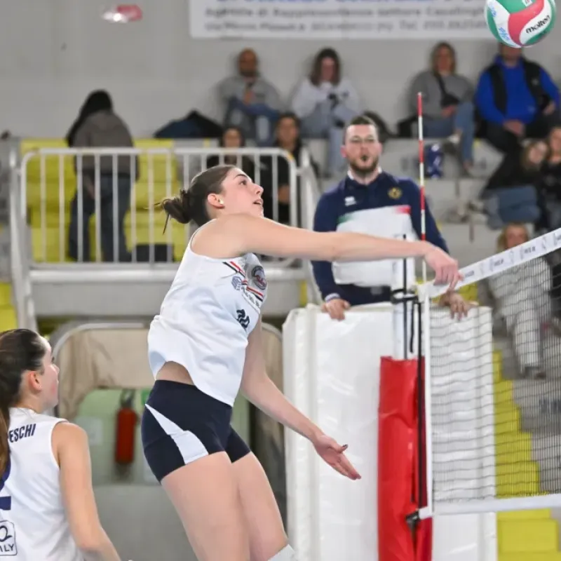 PROVINCIA GRANDA - Mondovì Volley guarda al futuro: al centro arriva la giovane Giulia Picchiotti